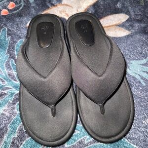 H&M Black Slide Sandals